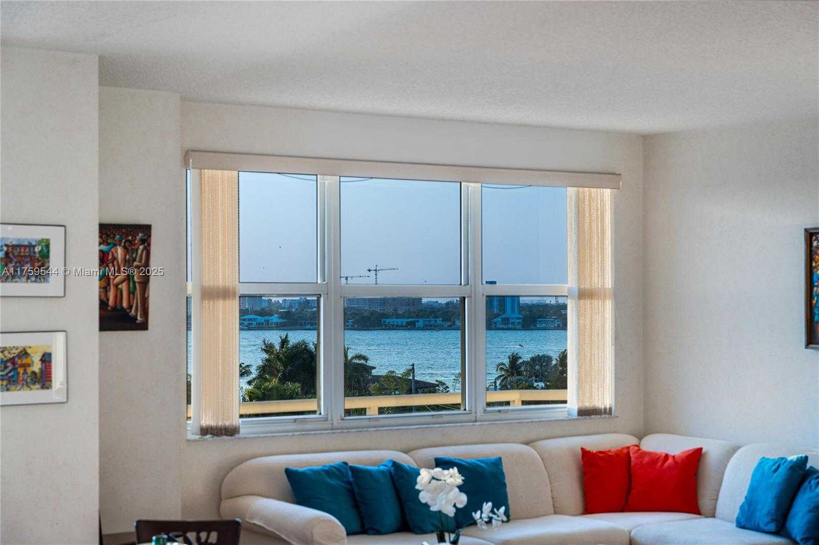 Small Image of 10140 WEST BAY HARBOR DR #PH3, Bay Harbor Islands Number 12