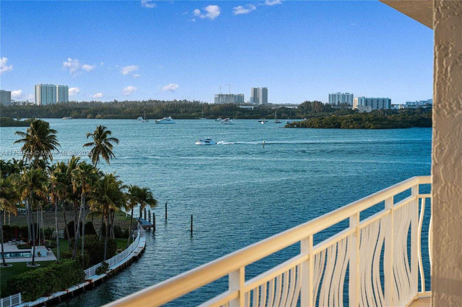 Small Image of 10140 WEST BAY HARBOR DR #PH3, Bay Harbor Islands Number 15