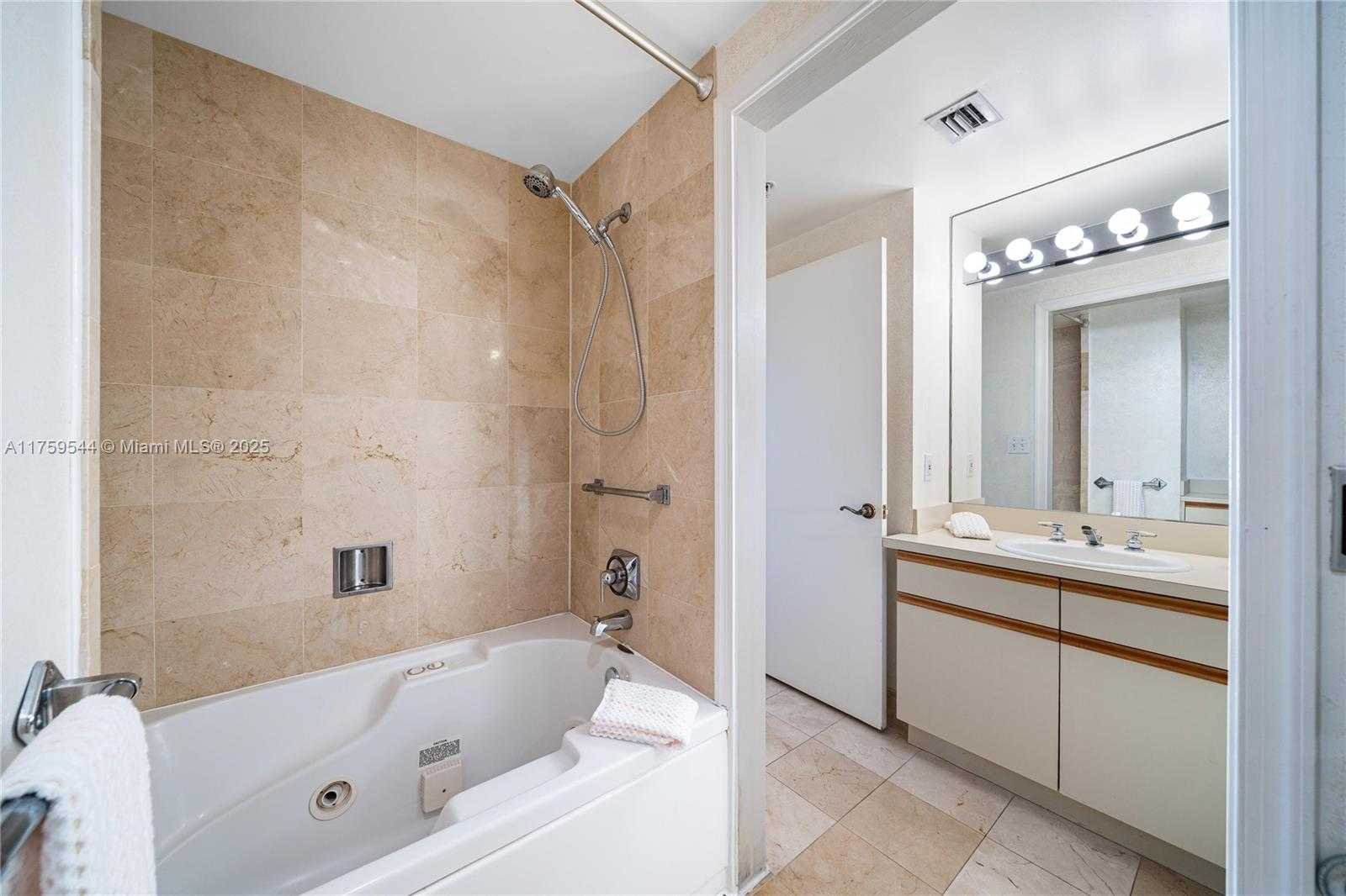 Small Image of 10140 WEST BAY HARBOR DR #PH3, Bay Harbor Islands Number 25