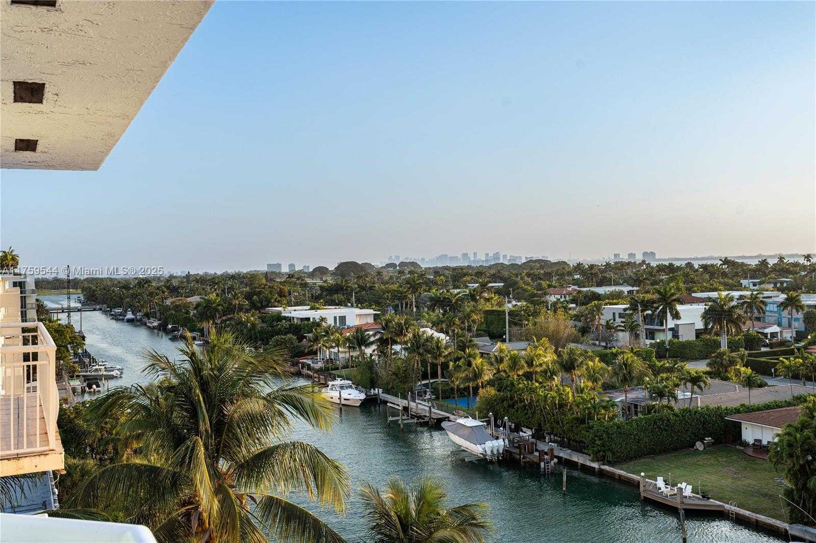 Small Image of 10140 WEST BAY HARBOR DR #PH3, Bay Harbor Islands Number 3