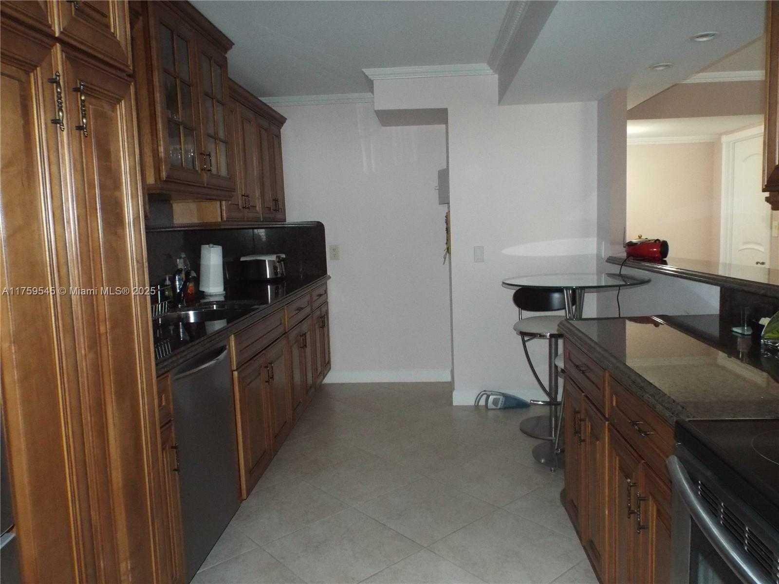 Small Image of 1904 SOUTH OCEAN DR #604, Hallandale Beach Number 20