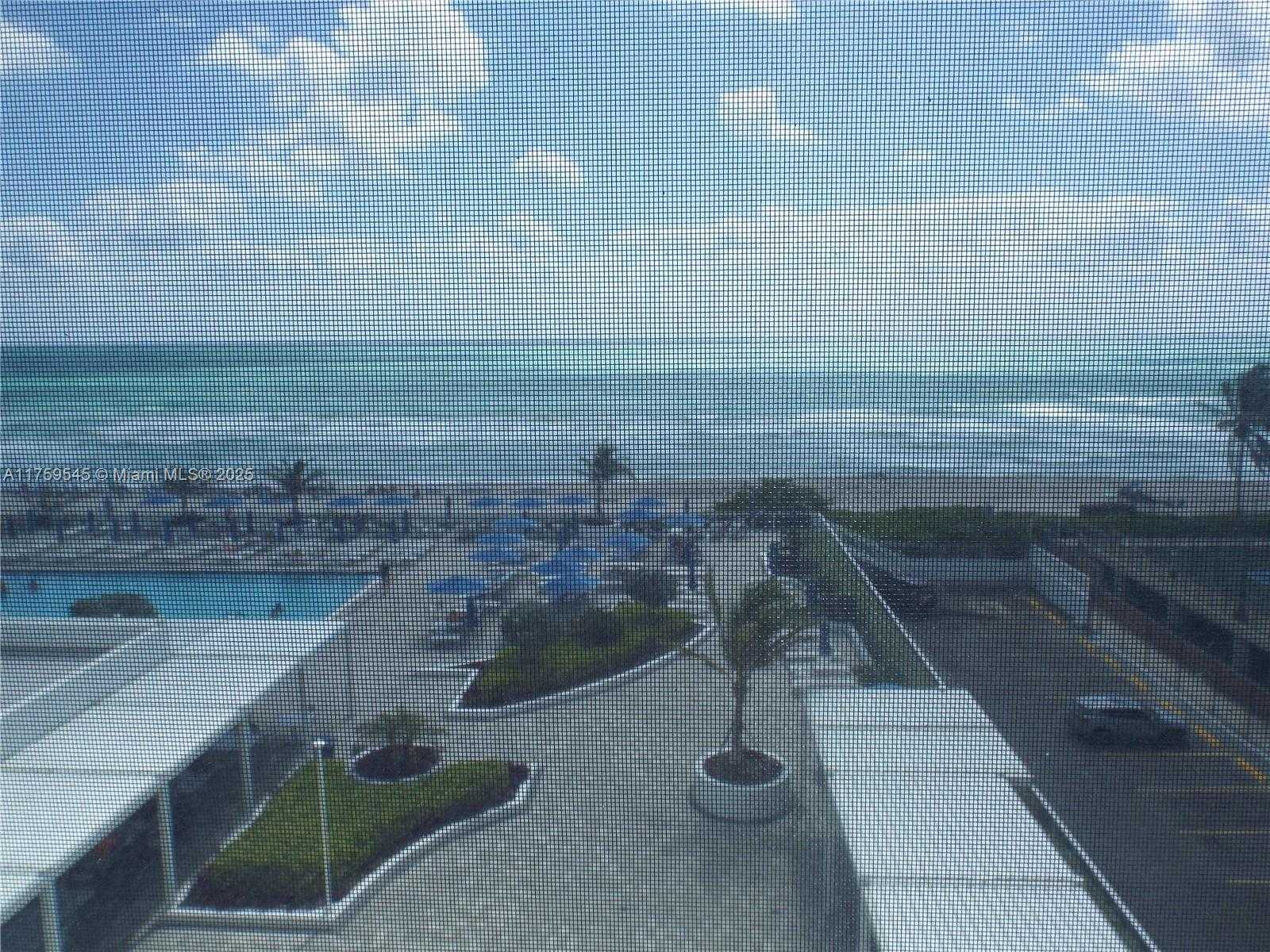 Small Image of 1904 SOUTH OCEAN DR #604, Hallandale Beach Number 41
