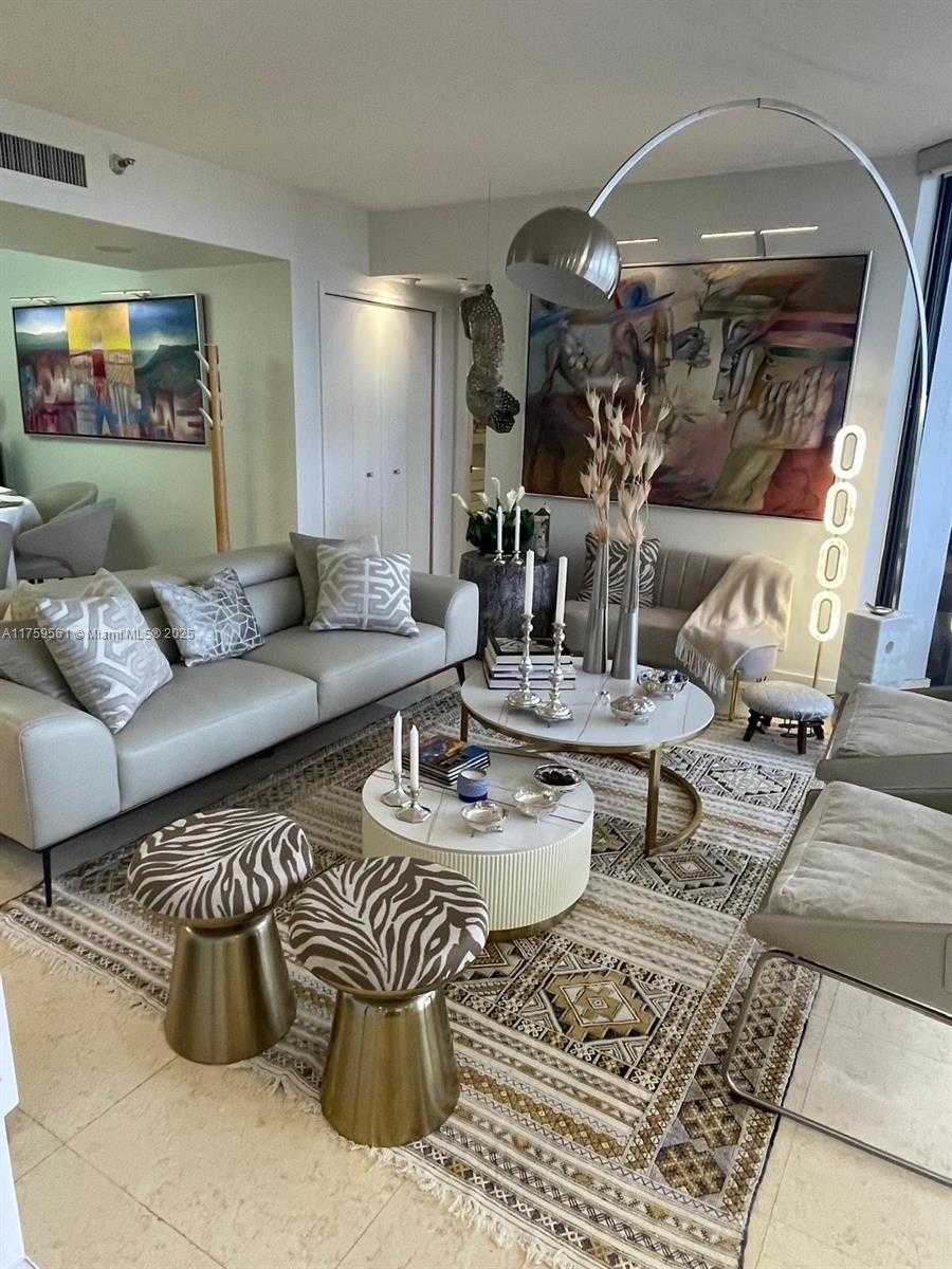 Small Image of 3610 YACHT CLUB DR #1510, Aventura Number 19