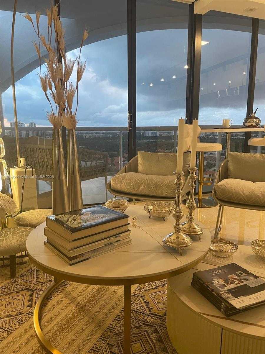 Small Image of 3610 YACHT CLUB DR #1510, Aventura Number 23