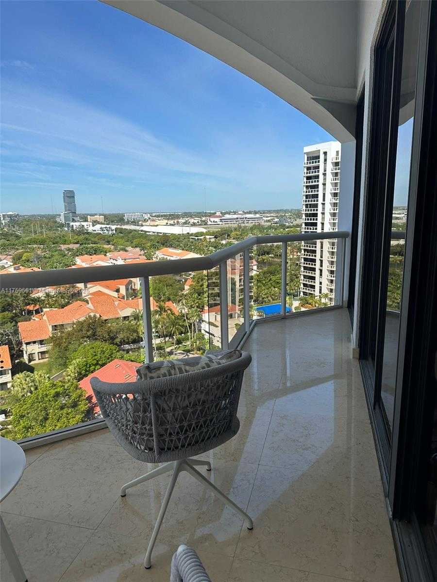 Small Image of 3610 YACHT CLUB DR #1510, Aventura Number 32