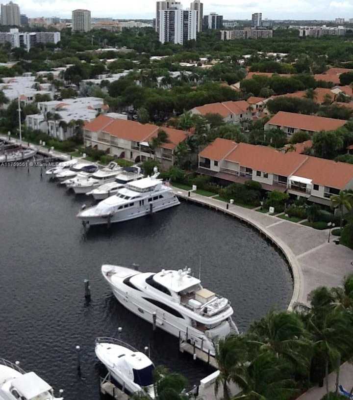 Small Image of 3610 YACHT CLUB DR #1510, Aventura Number 49