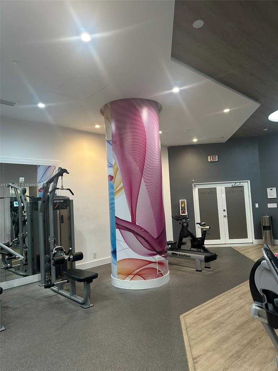 Small Image of 3610 YACHT CLUB DR #1510, Aventura Number 62