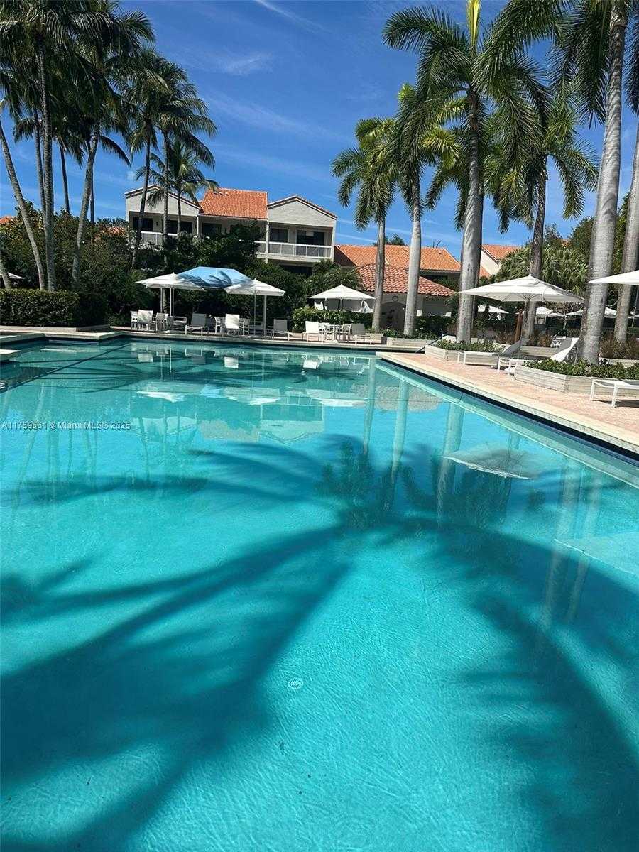 Small Image of 3610 YACHT CLUB DR #1510, Aventura Number 64