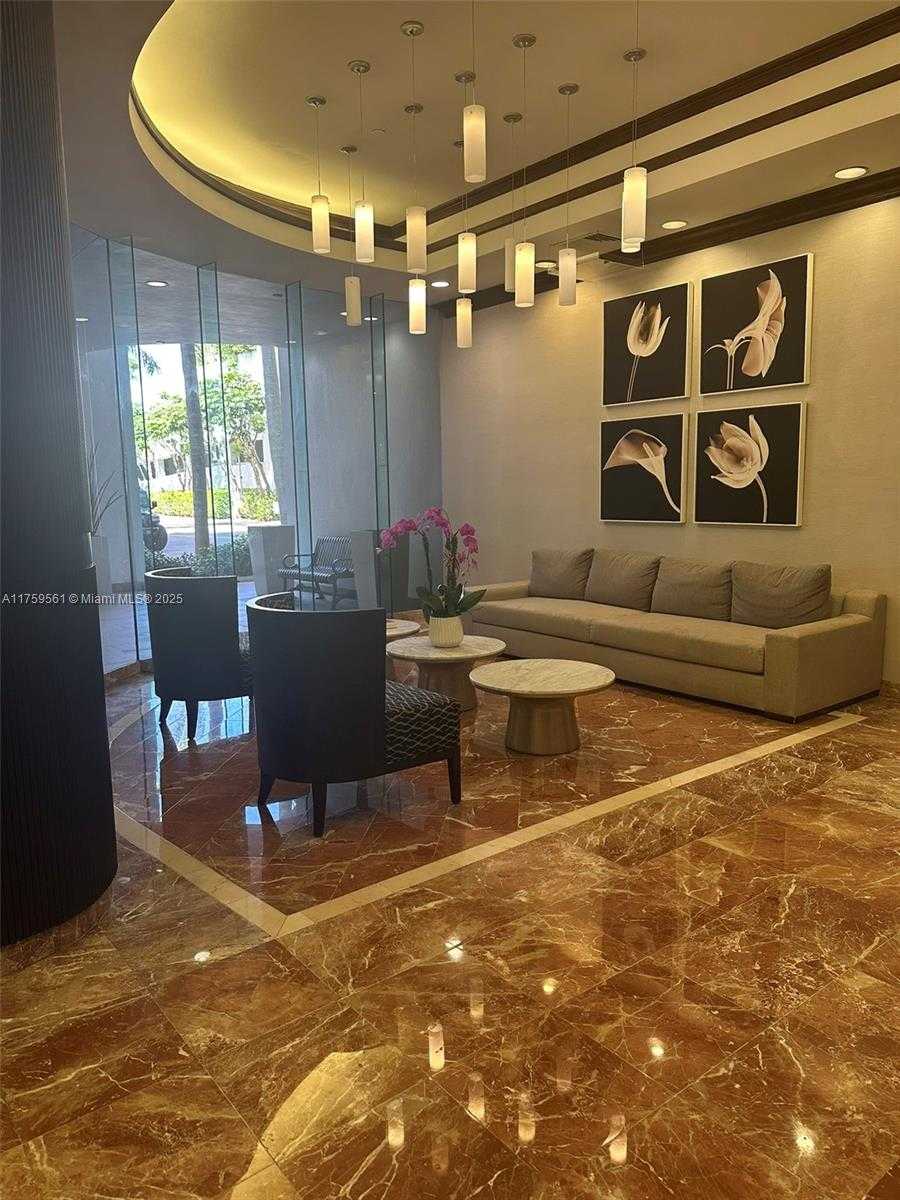 Small Image of 3610 YACHT CLUB DR #1510, Aventura Number 94
