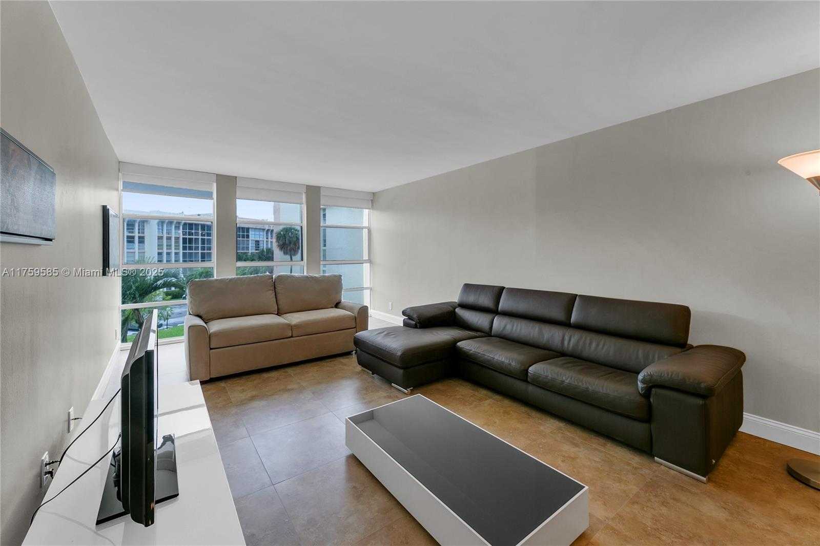 Small Image of 501 THREE ISLANDS BLVD #306, Hallandale Beach Number 14