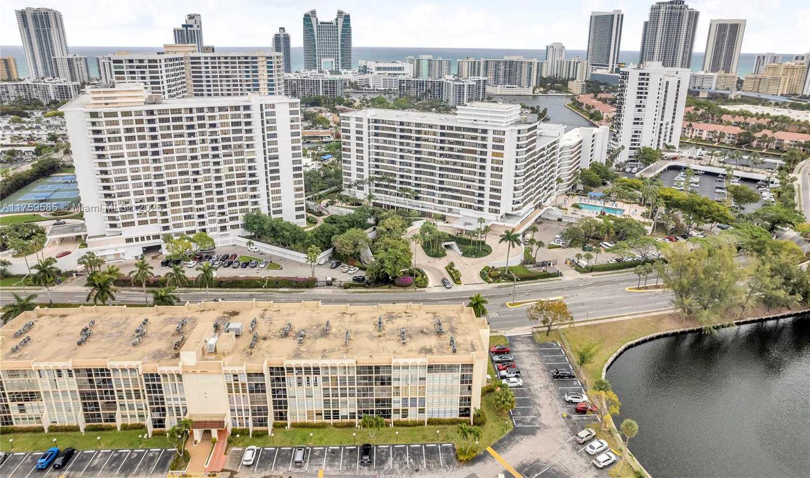 Small Image of 501 THREE ISLANDS BLVD #306, Hallandale Beach Number 32
