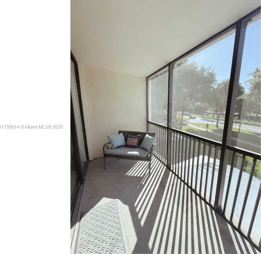 Small Image of 3101 NORTH COUNTRY CLUB DR #209, Aventura Number 15