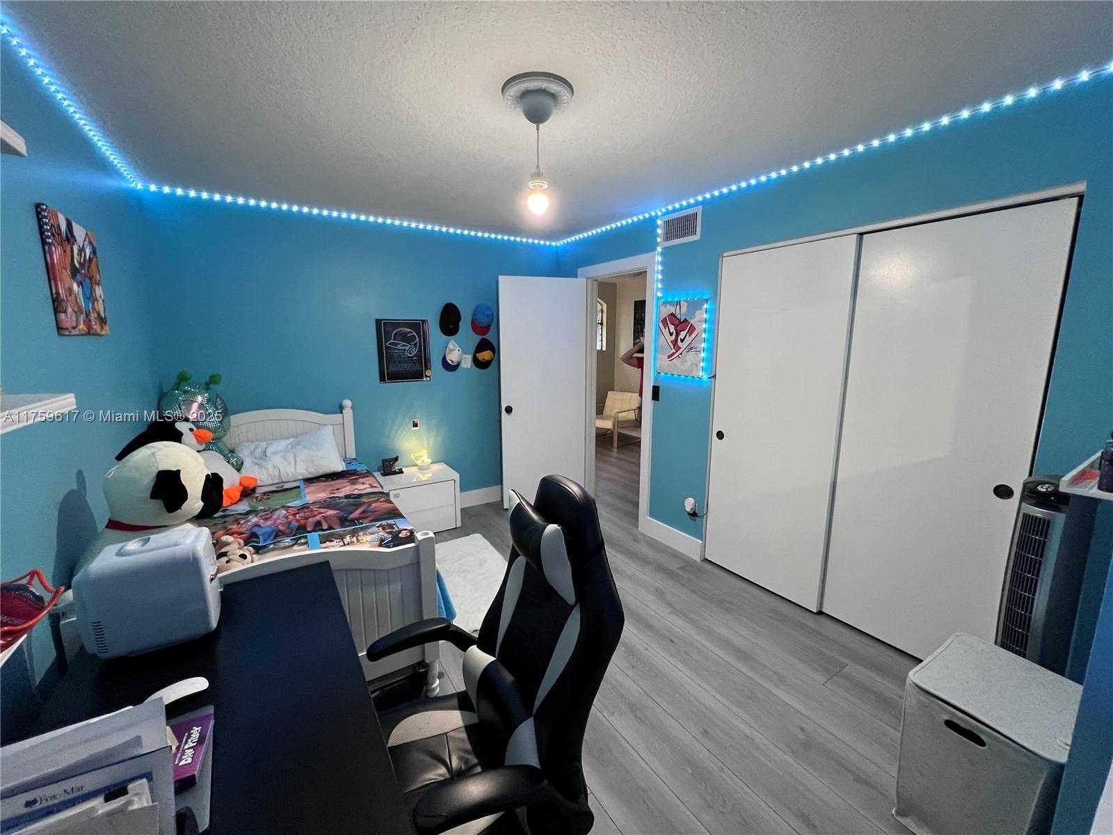 Small Image of 4734 GRAPEVINE WAY #4734, Davie Number 11