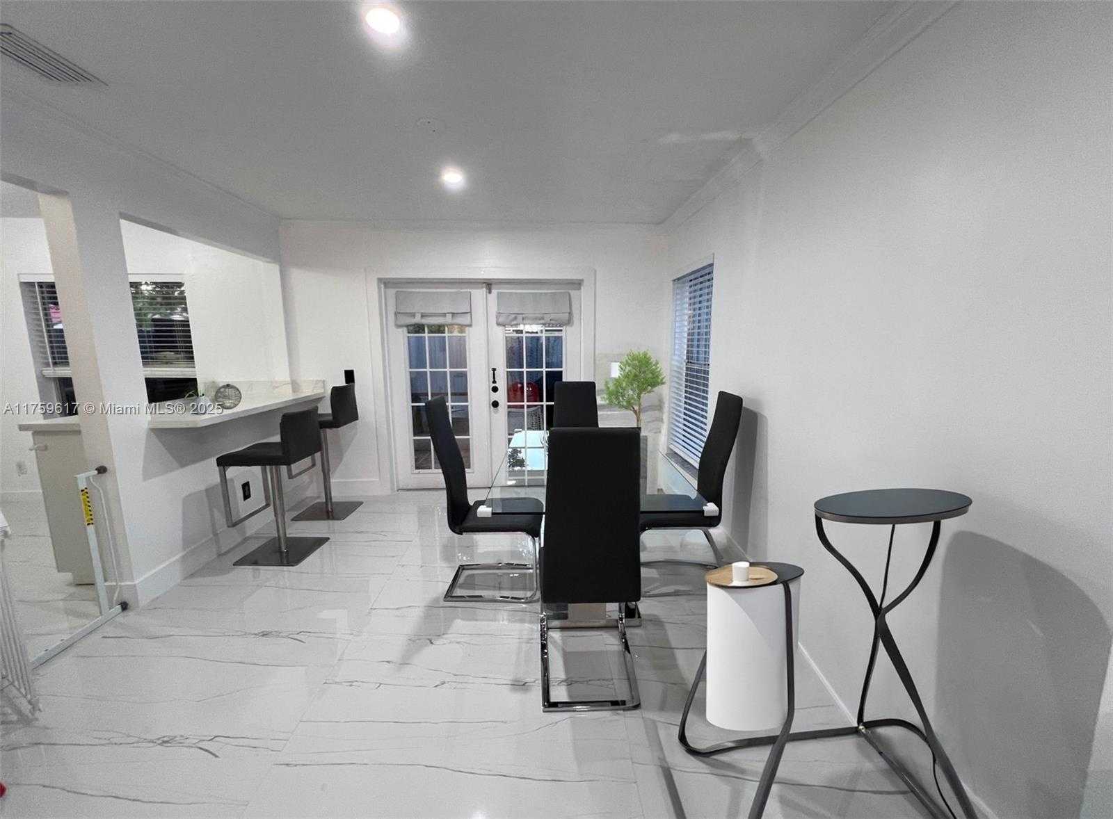 Small Image of 4734 GRAPEVINE WAY #4734, Davie Number 5