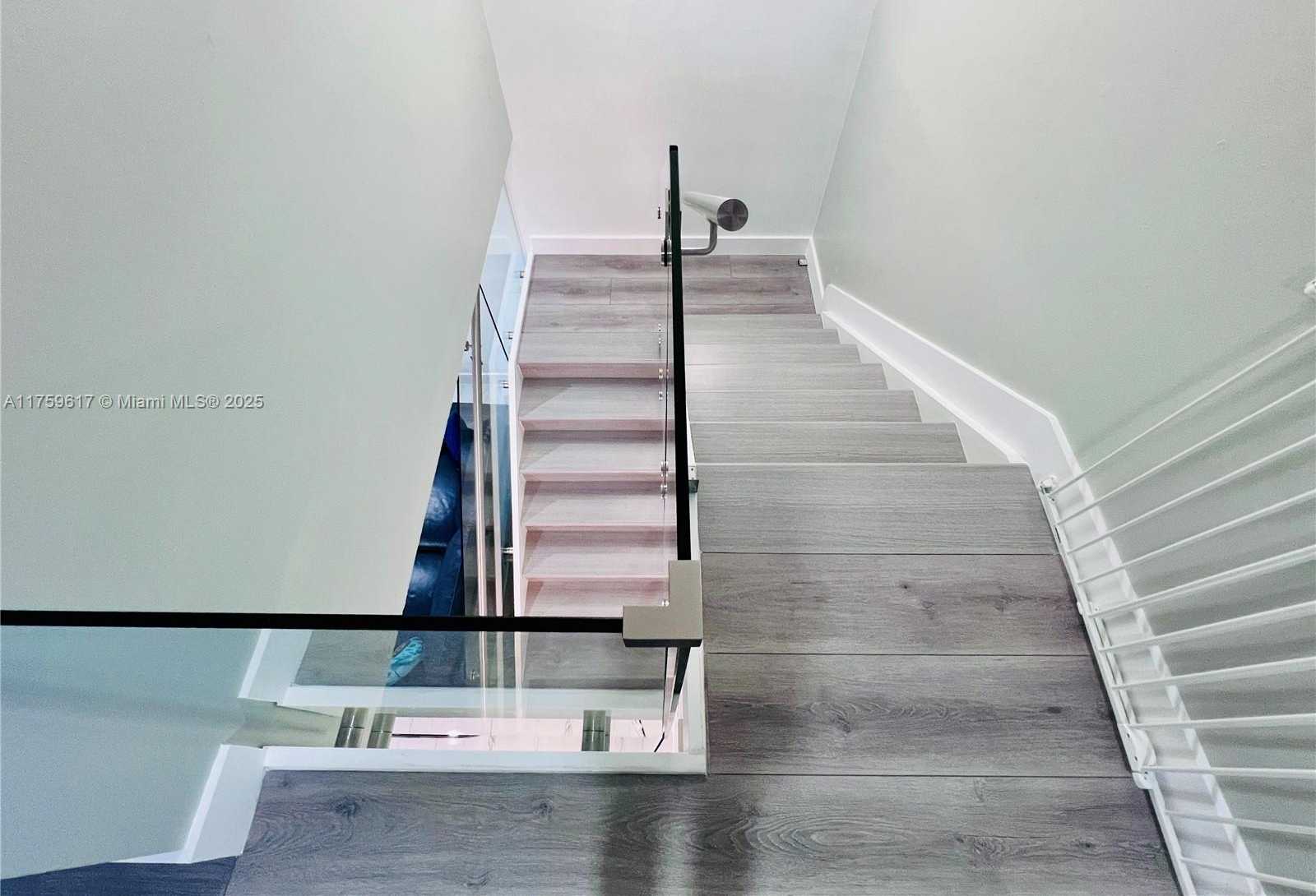 Small Image of 4734 GRAPEVINE WAY #4734, Davie Number 8