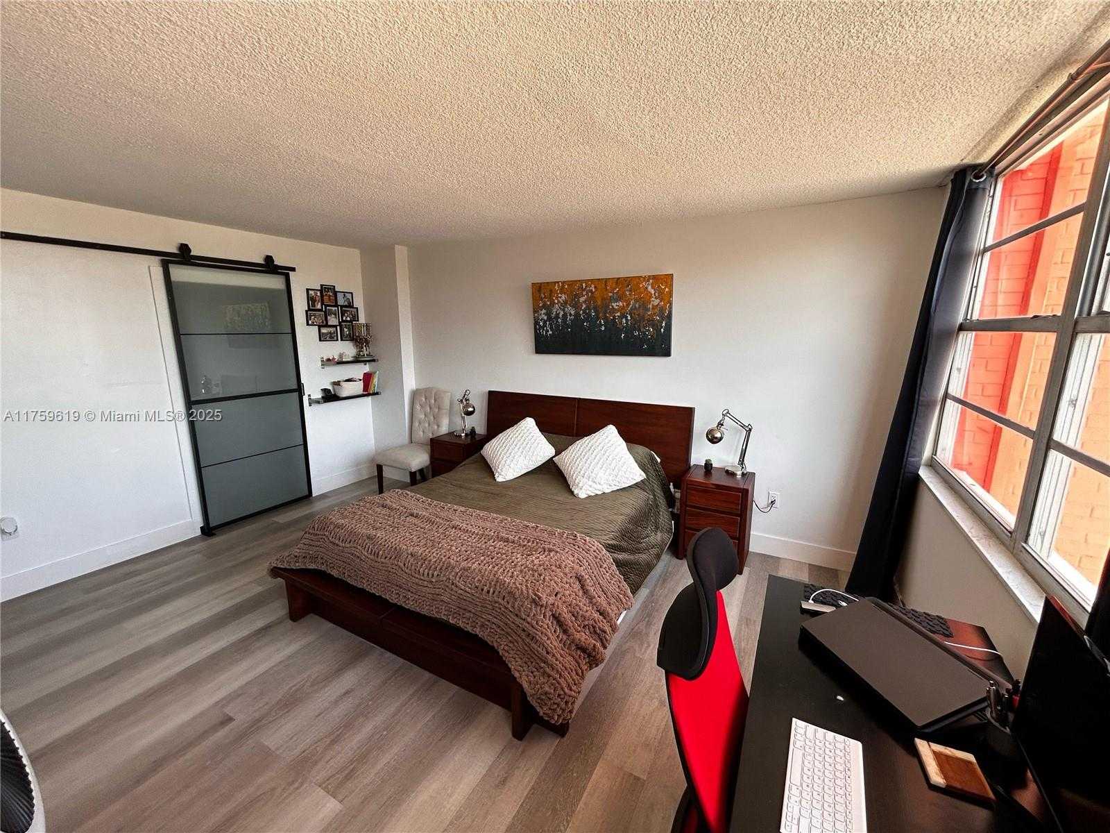 Small Image of 1351 NORTH EAST MIAMI GARDENS DR #325E, Miami Number 17