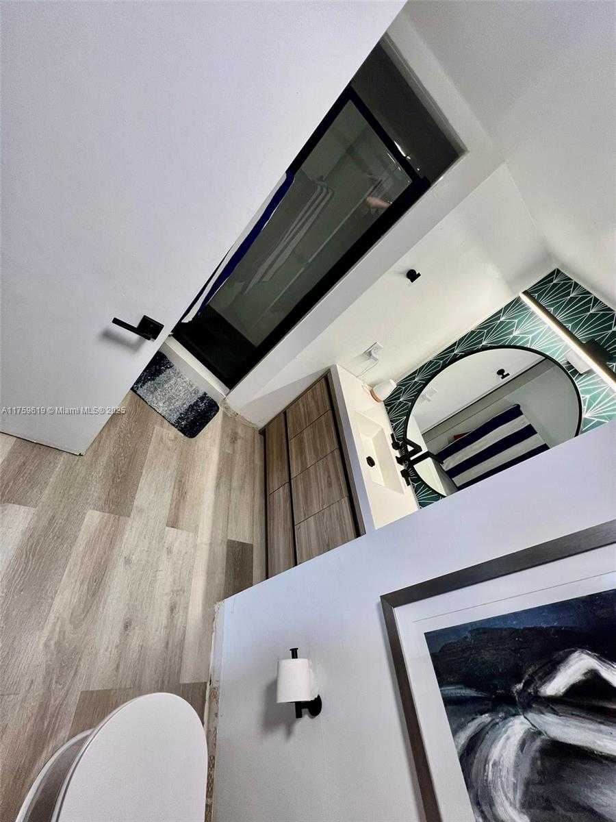 Small Image of 1351 NORTH EAST MIAMI GARDENS DR #325E, Miami Number 22