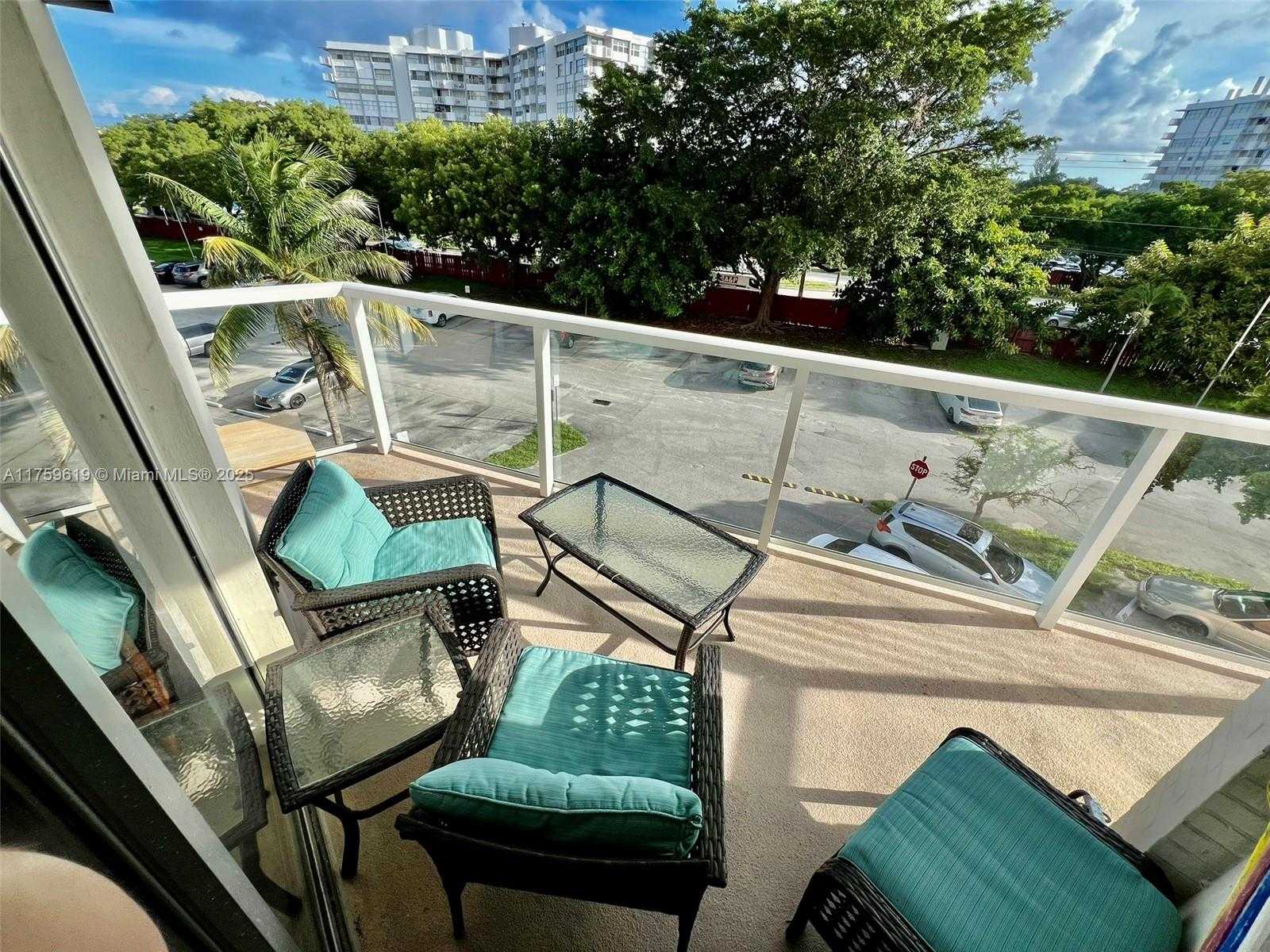 Small Image of 1351 NORTH EAST MIAMI GARDENS DR #325E, Miami Number 23