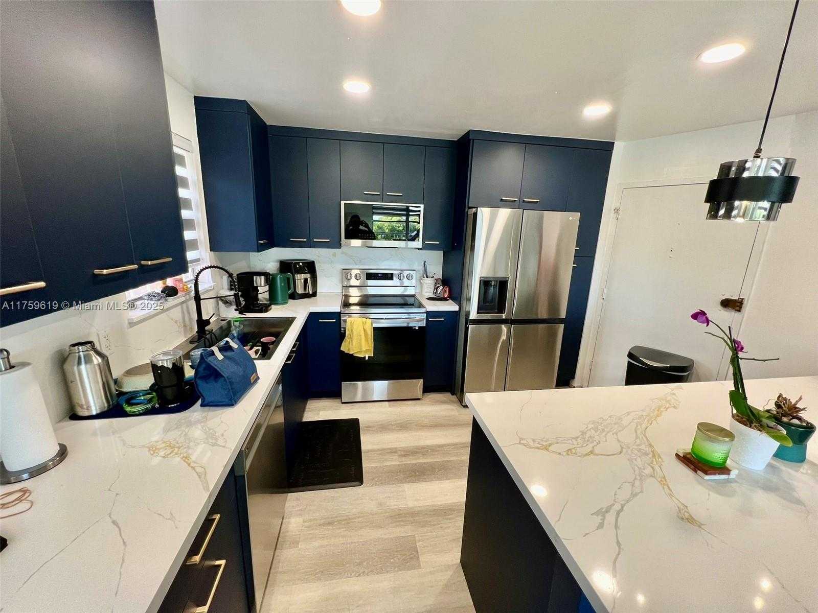 Small Image of 1351 NORTH EAST MIAMI GARDENS DR #325E, Miami Number 9