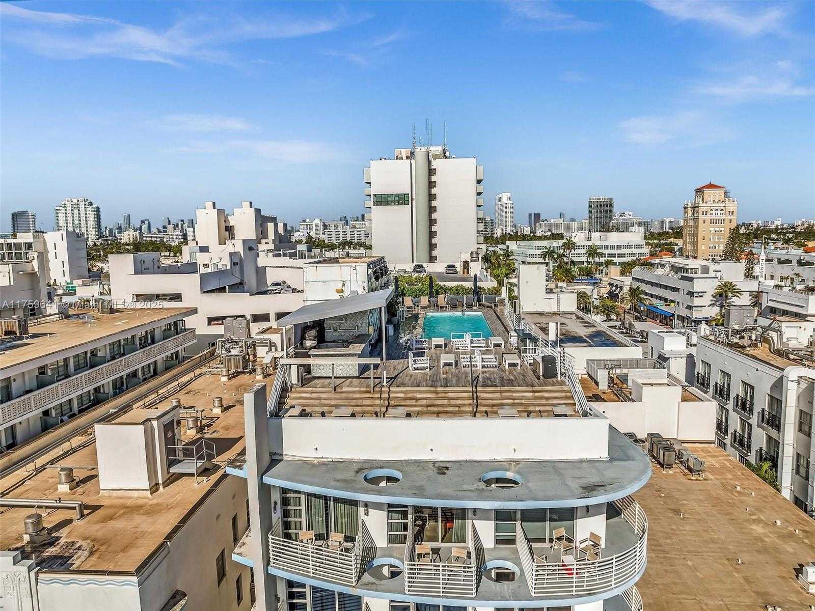 Small Image of 1052 OCEAN DR #C203, Miami Beach Number 26