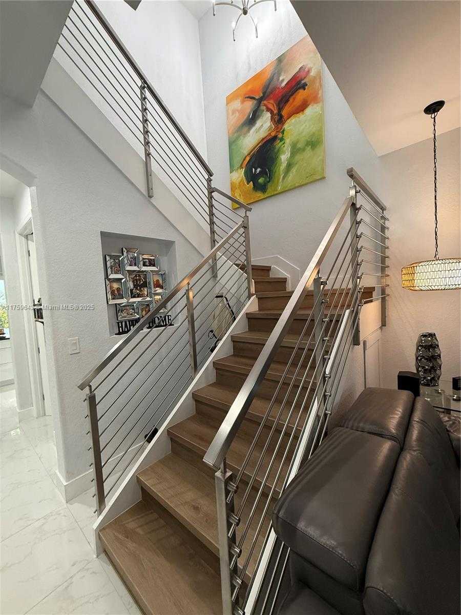 Small Image of 6923 JULIA GARDENS DR, Coconut Creek Number 6