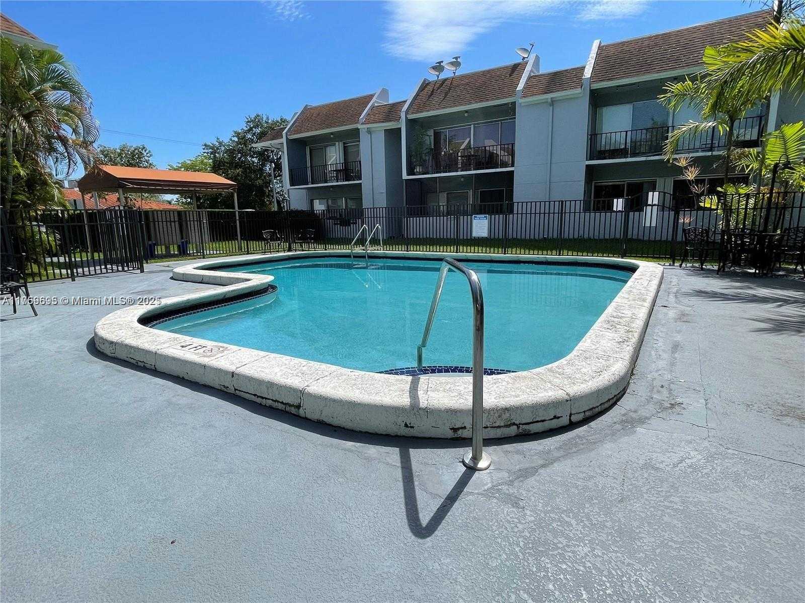 Small Image of 9225 SOUTH WEST 87TH AVE #A3, Miami Number 12