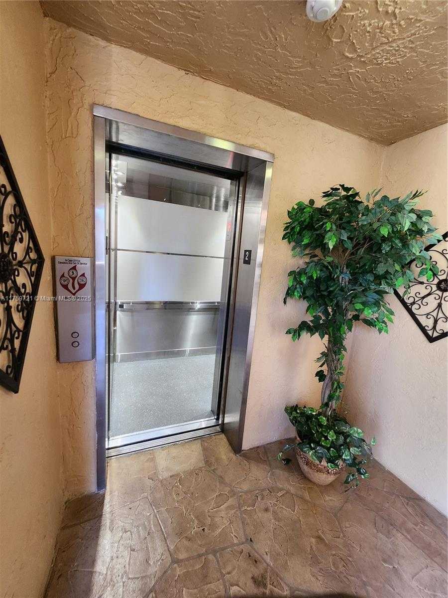 Small Image of 6670 ROYAL PALM #K 202, Pompano Beach Number 13