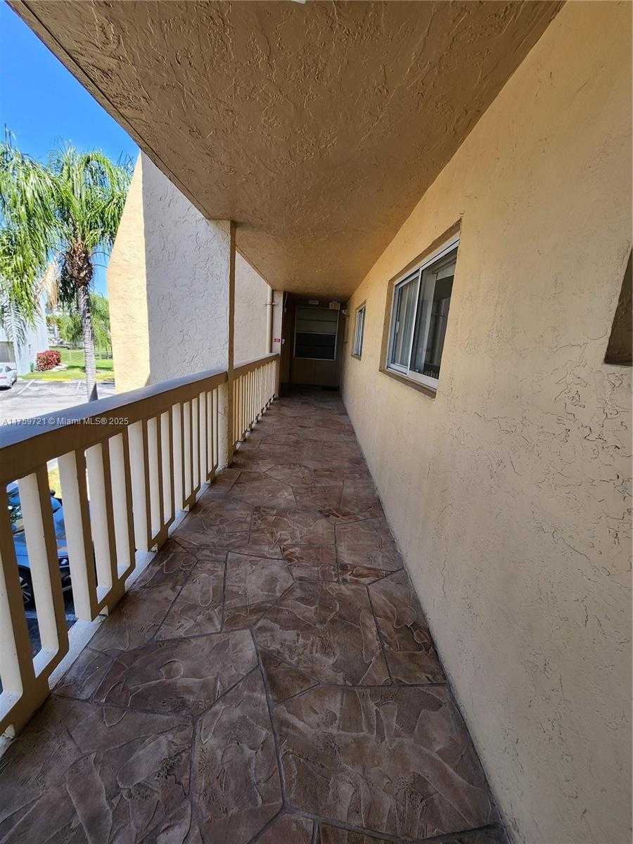 Small Image of 6670 ROYAL PALM #K 202, Pompano Beach Number 15