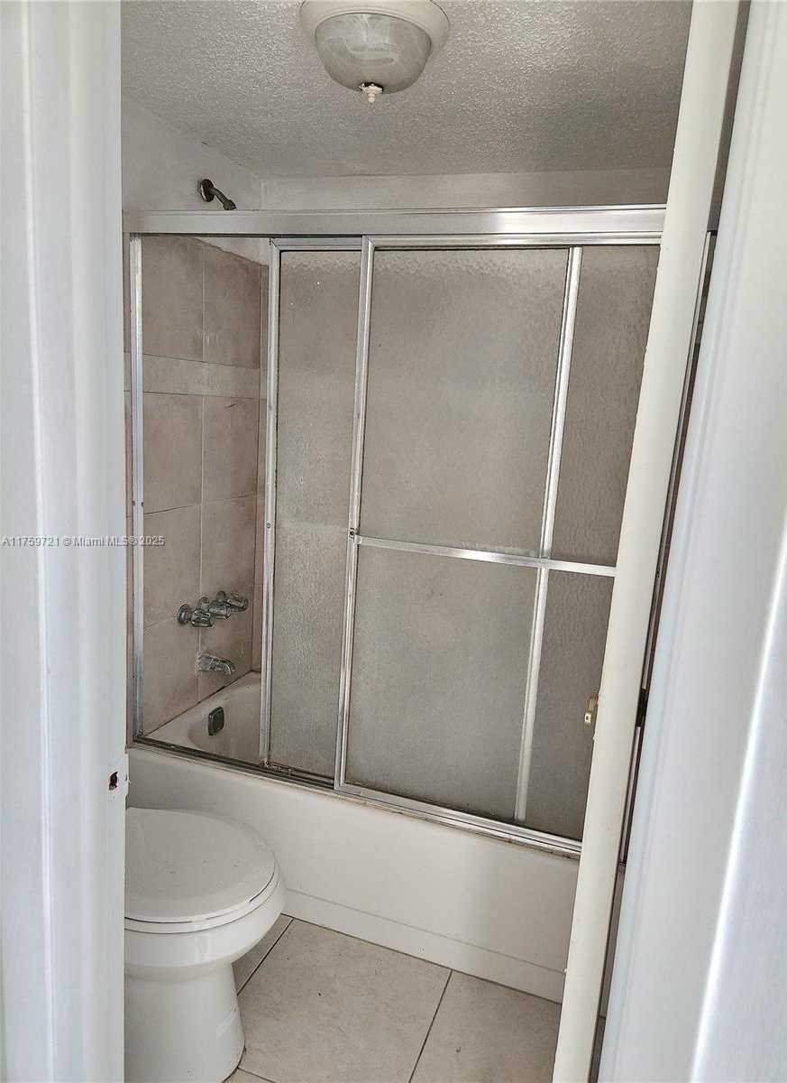 Small Image of 6670 ROYAL PALM #K 202, Pompano Beach Number 28