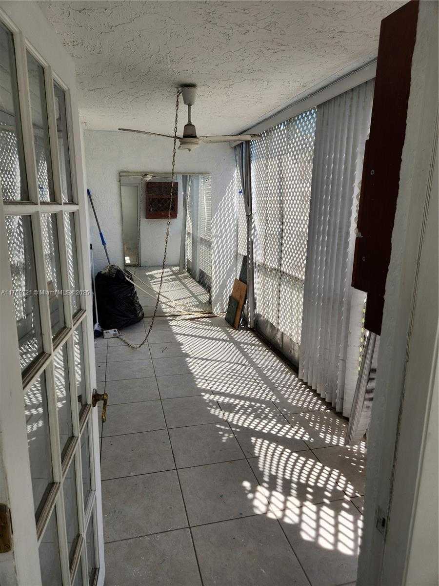 Small Image of 6670 ROYAL PALM #K 202, Pompano Beach Number 30