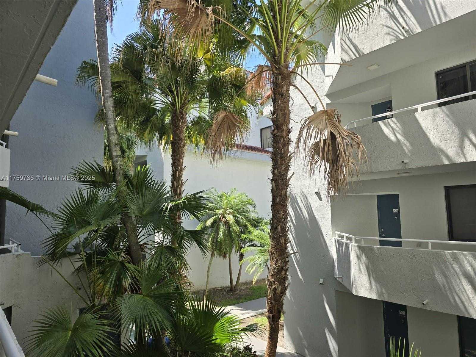 Small Image of 8255 SOUTH WEST 152ND AVE #E-207, Miami Number 17
