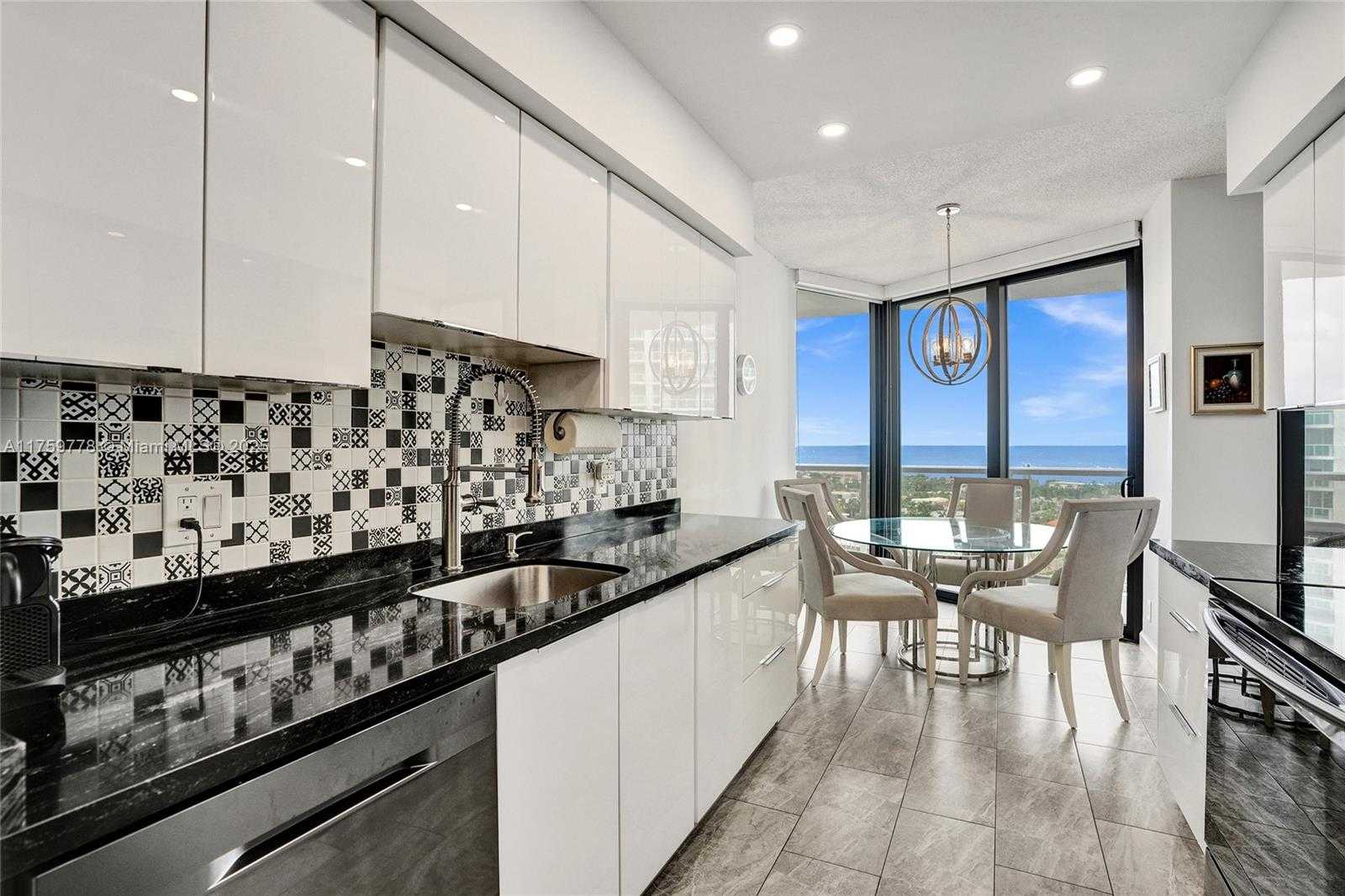 Small Image of 20281 EAST COUNTRY CLUB DR #1712, Aventura Number 2