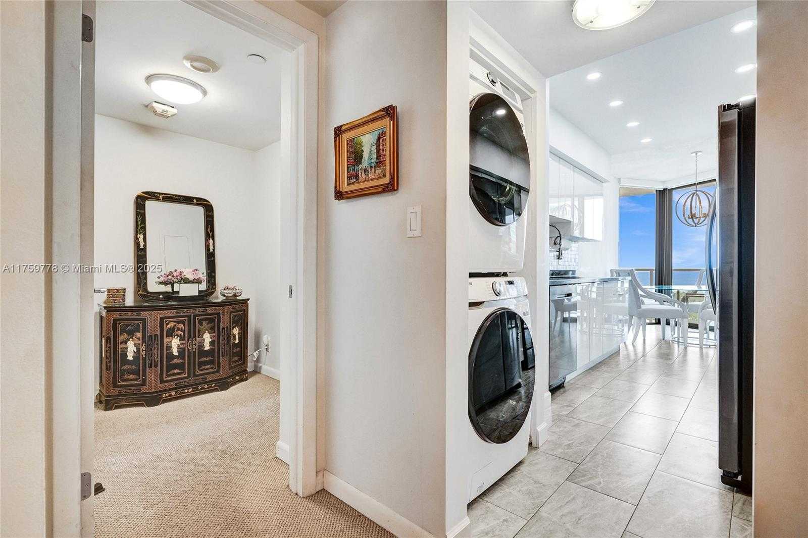 Small Image of 20281 EAST COUNTRY CLUB DR #1712, Aventura Number 26
