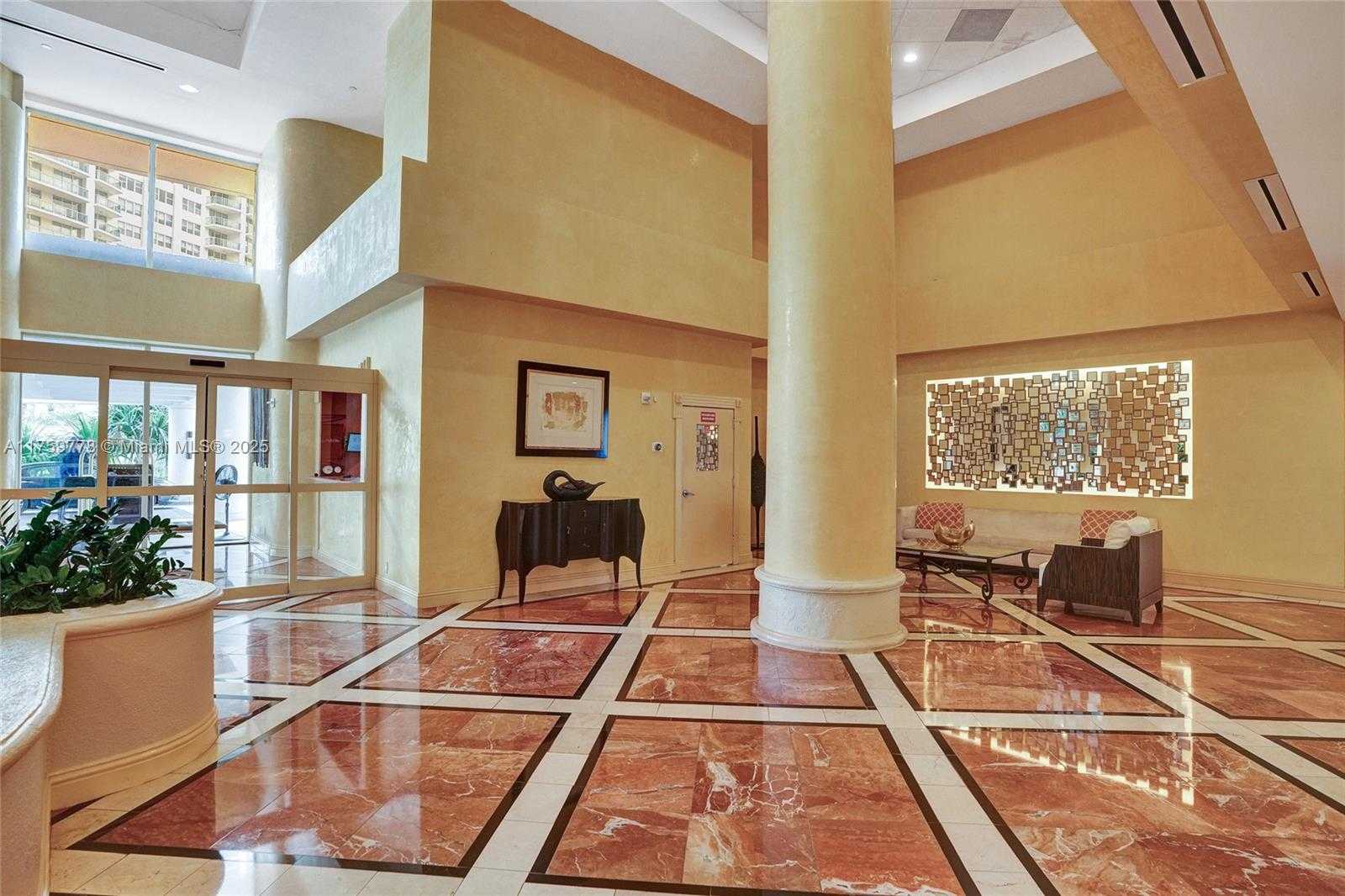Small Image of 20281 EAST COUNTRY CLUB DR #1712, Aventura Number 29