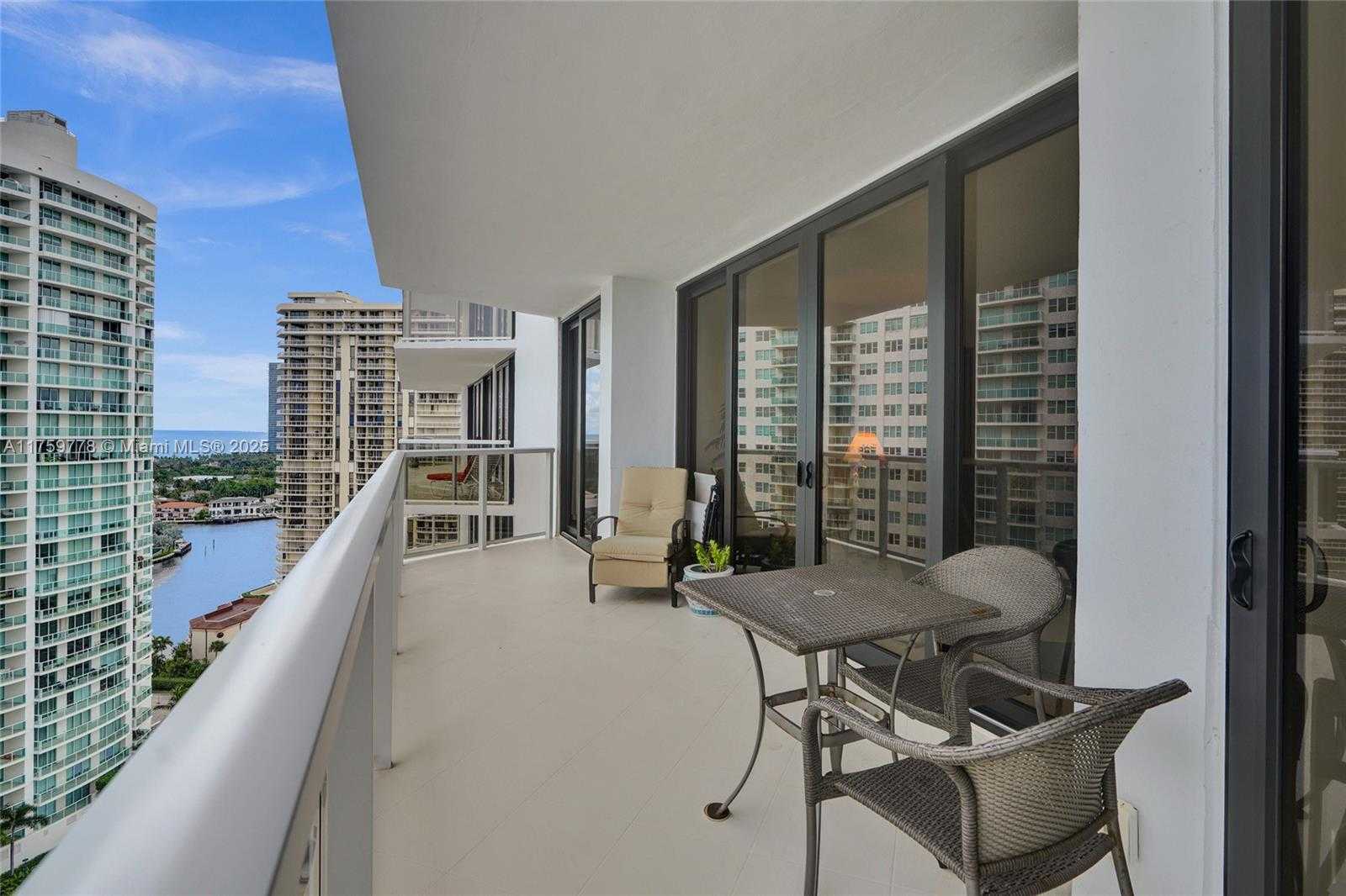 Small Image of 20281 EAST COUNTRY CLUB DR #1712, Aventura Number 5