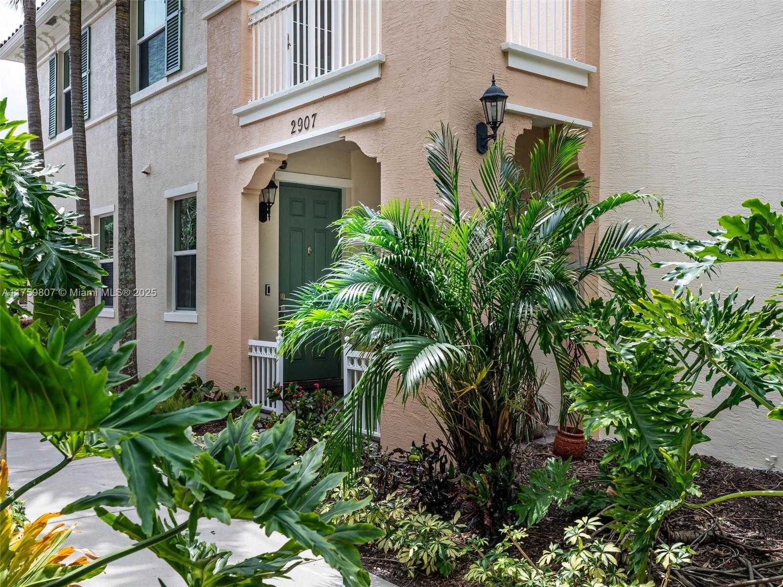 Small Image of 2907 TORTOLA WAY, Cooper City Number 2