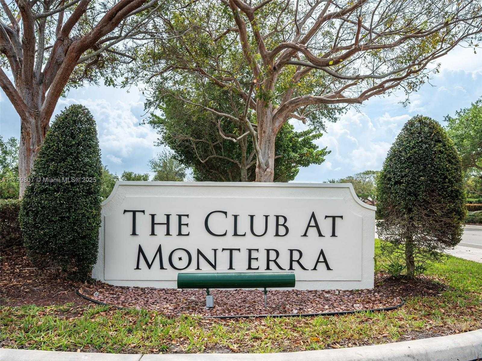 Small Image of 2907 TORTOLA WAY, Cooper City Number 24