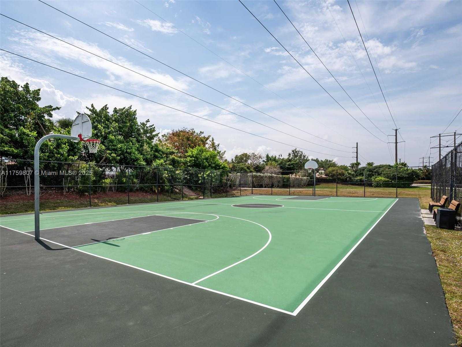 Small Image of 2907 TORTOLA WAY, Cooper City Number 32