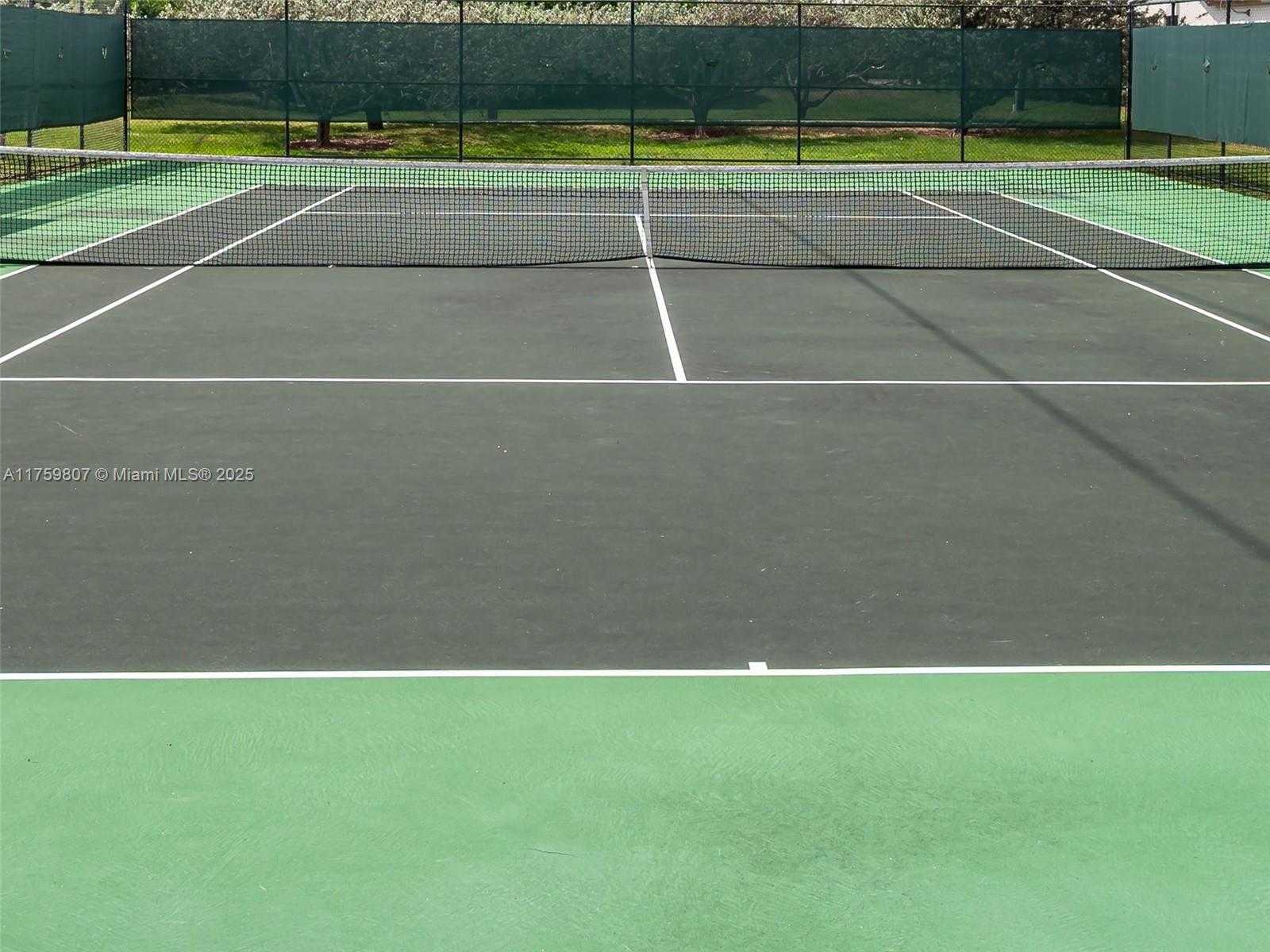 Small Image of 2907 TORTOLA WAY, Cooper City Number 34