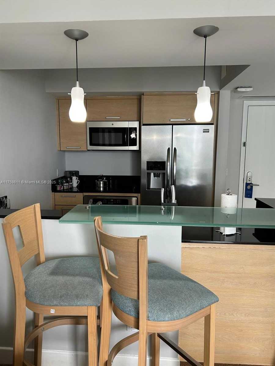 Small Image of 18683 COLLINS AVE #1706, Sunny Isles Beach Number 21