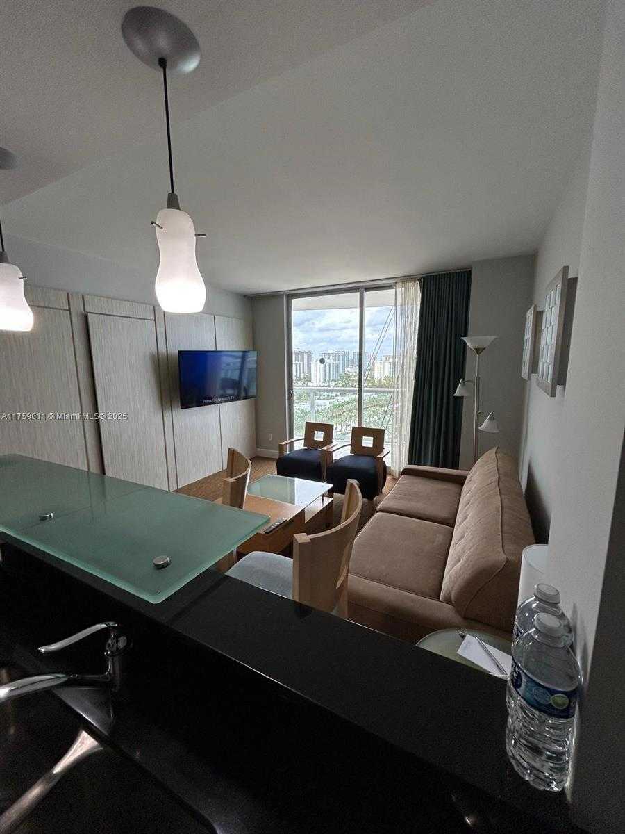Small Image of 18683 COLLINS AVE #1706, Sunny Isles Beach Number 22
