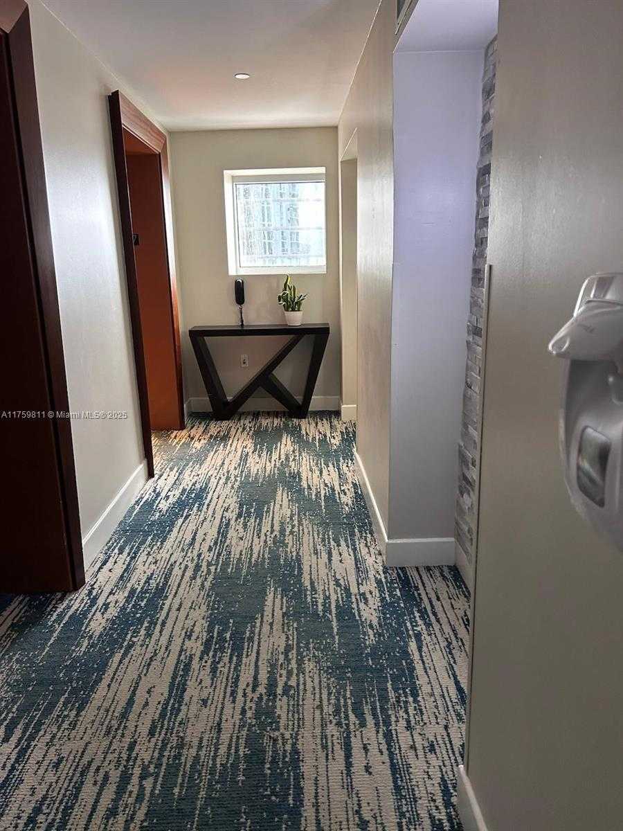 Small Image of 18683 COLLINS AVE #1706, Sunny Isles Beach Number 32