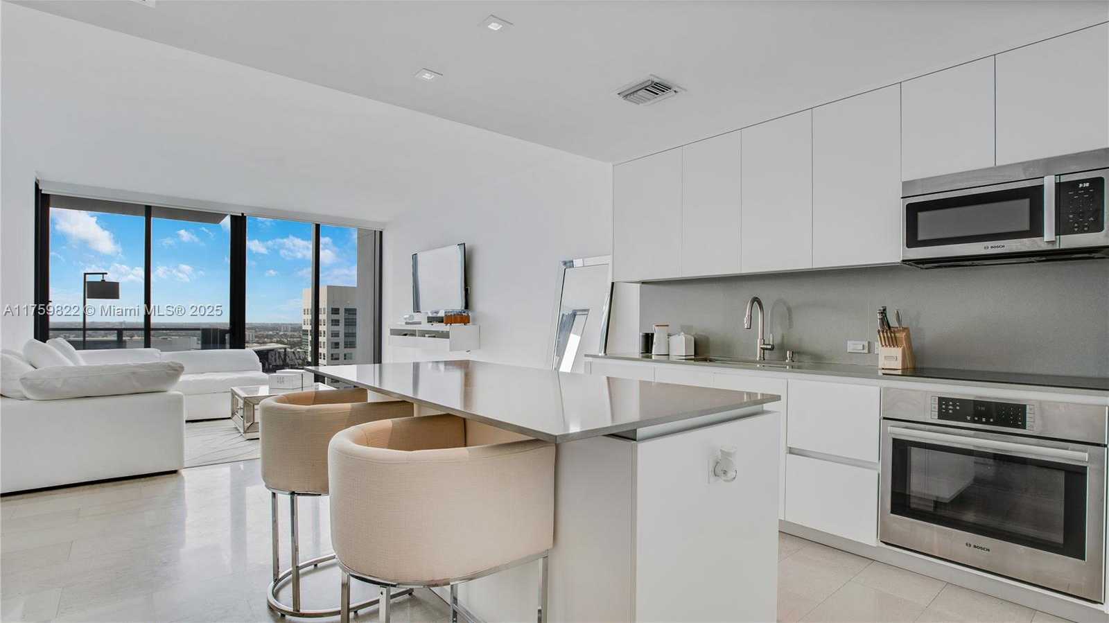 Small Image of 88 SOUTH WEST 7TH ST #2208, Miami Number 6