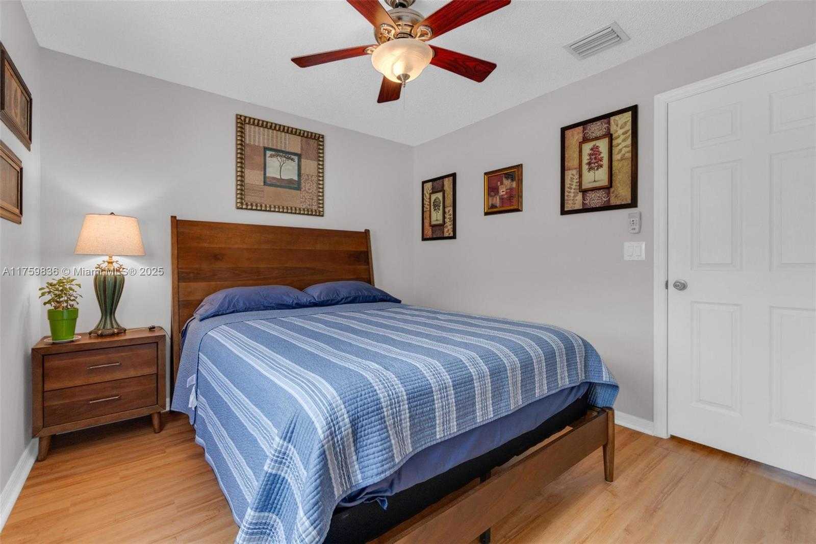 Small Image of 1845 SOUTH WEST 102ND WAY #1845, Miramar Number 10