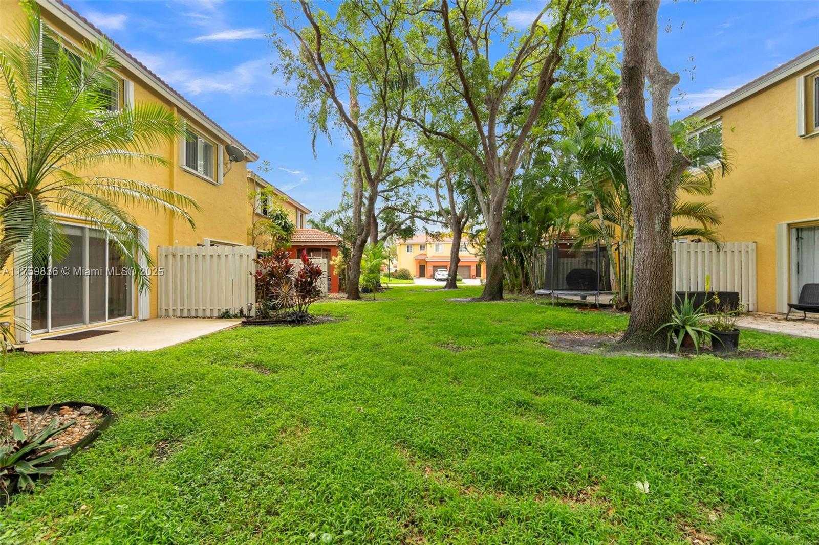Small Image of 1845 SOUTH WEST 102ND WAY #1845, Miramar Number 30