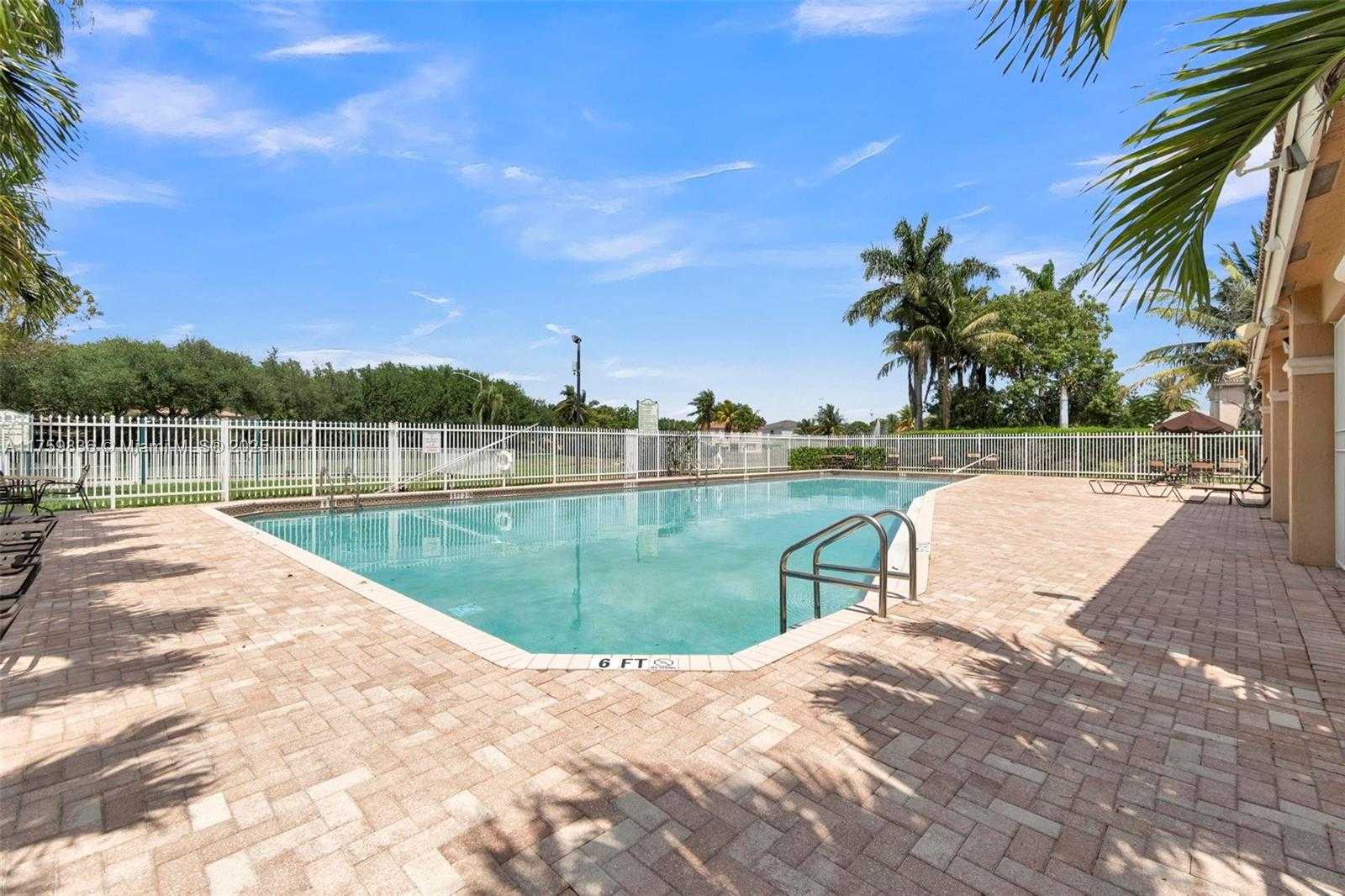Small Image of 1845 SOUTH WEST 102ND WAY #1845, Miramar Number 33