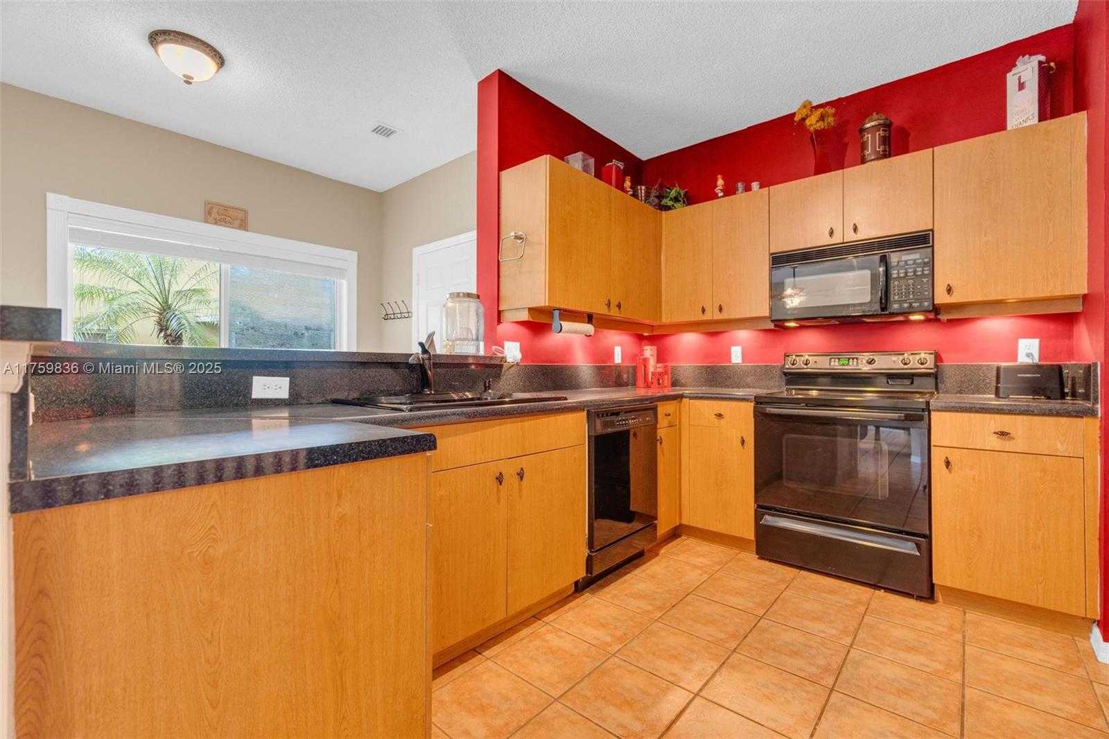 Small Image of 1845 SOUTH WEST 102ND WAY #1845, Miramar Number 5