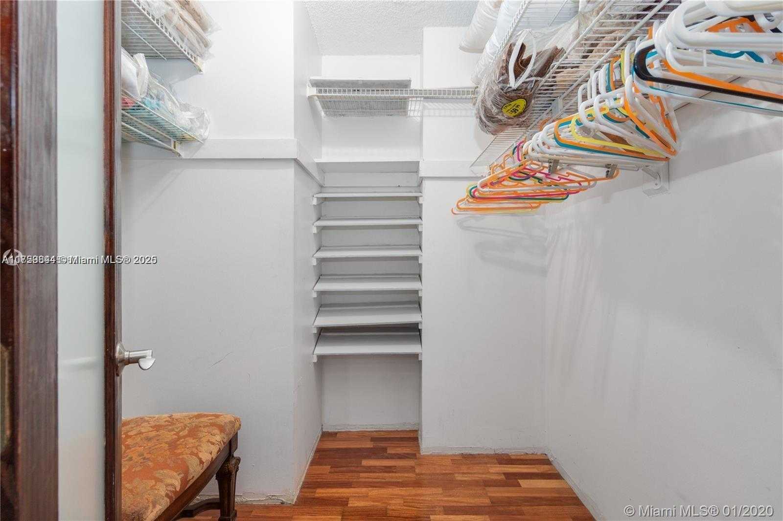 Small Image of 18021 BISCAYNE BLVD #1503, Aventura Number 16