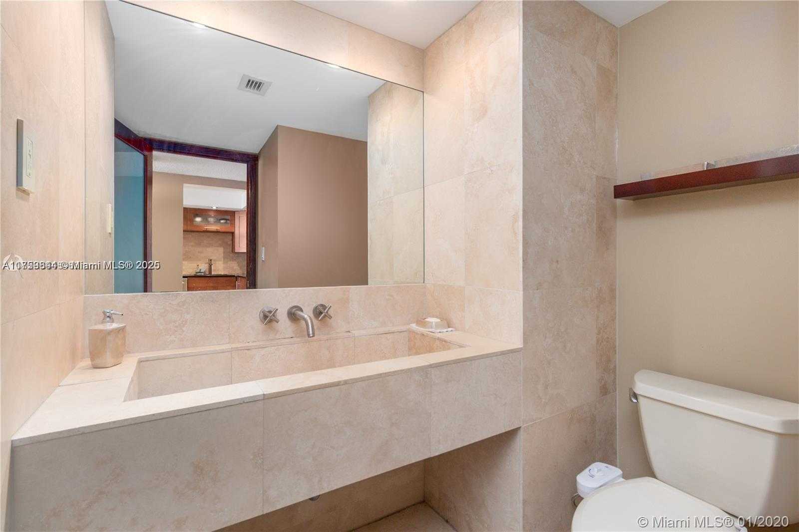 Small Image of 18021 BISCAYNE BLVD #1503, Aventura Number 17
