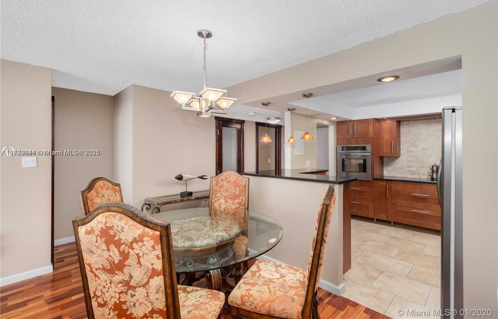 Small Image of 18021 BISCAYNE BLVD #1503, Aventura Number 6